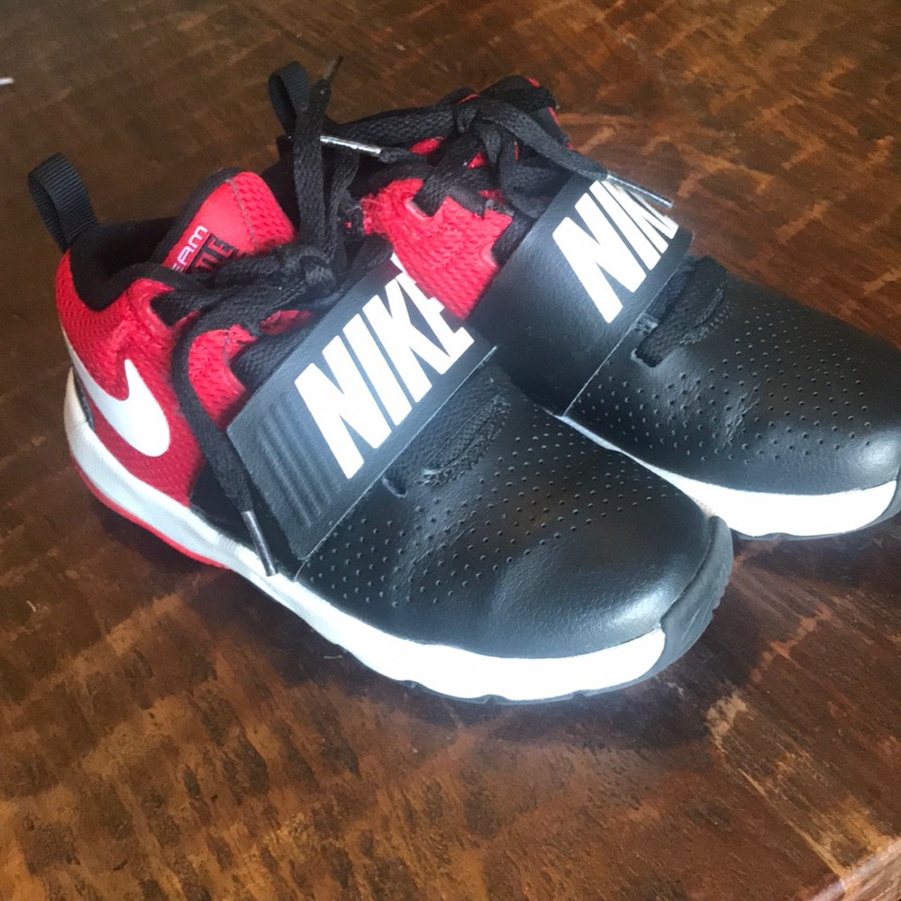 Nike basketball sneakers 12.5